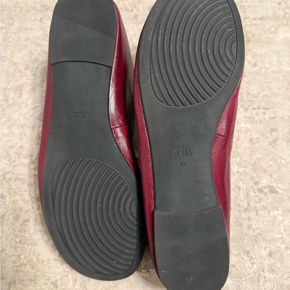 Zara Leather Women's Burgundy Ballet Flats with Gold Accent - Picture 6 of 8